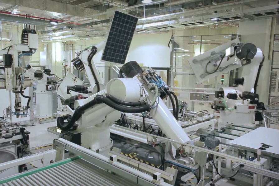 découvrez notre usine de panneaux solaires en europe, dédiée à la production d'énergie renouvelable de haute qualité. participez à la transition énergétique avec des solutions durables et fiables, tout en soutenant l'économie locale.