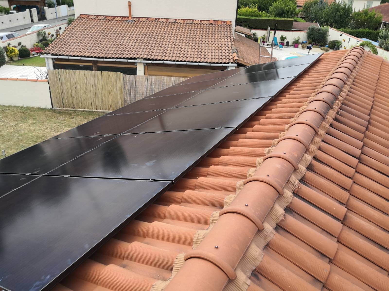 découvrez notre large gamme de panneaux photovoltaïques à vendre. profitez d'une énergie renouvelable et réduisez vos factures d'électricité tout en contribuant à la protection de l'environnement. contactez-nous pour un devis personnalisé et découvrez les avantages de l'énergie solaire!