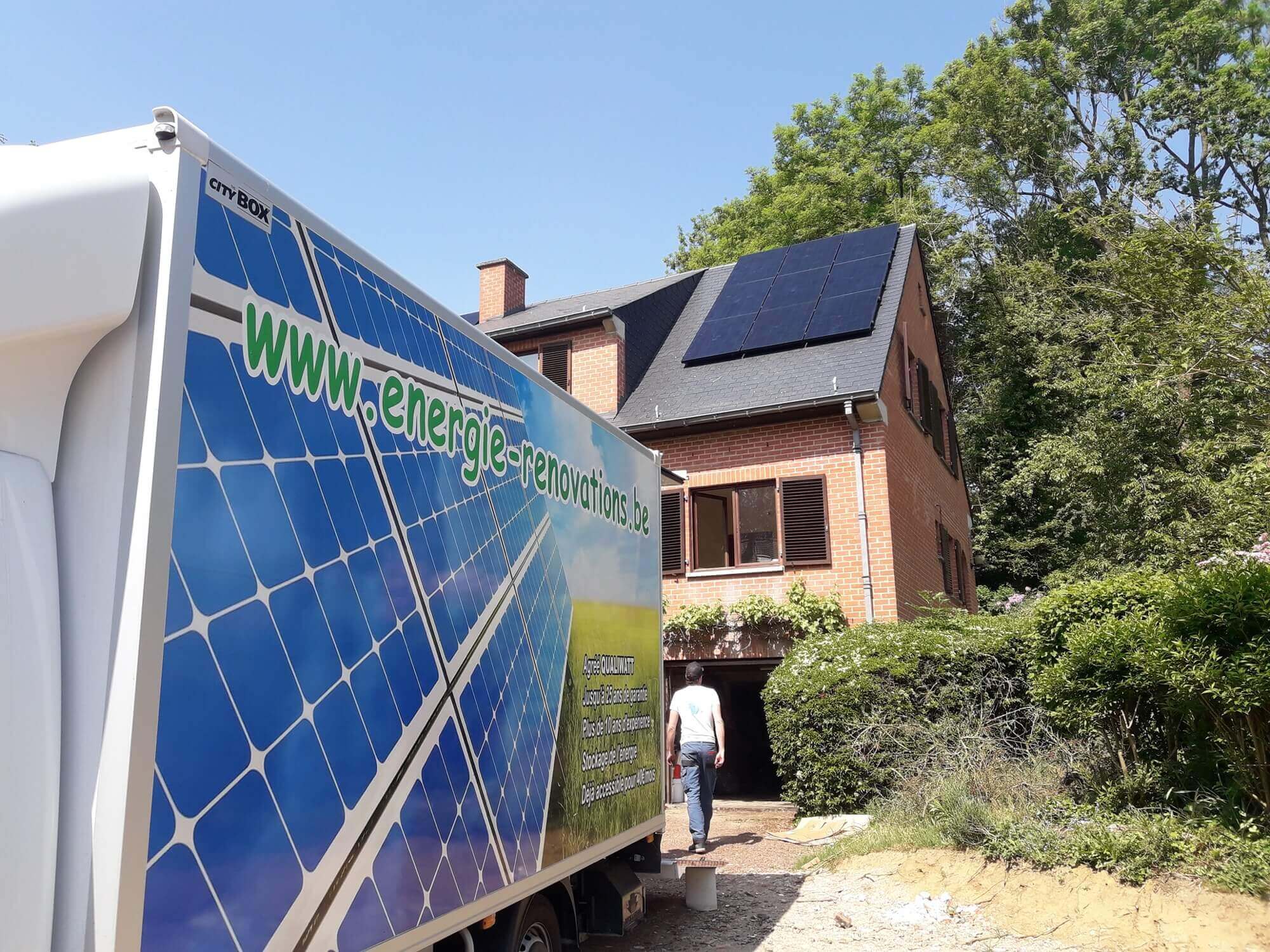 découvrez les nombreux avantages des panneaux photovoltaïques : économies d'énergie, réduction de l'empreinte carbone, valorisation de votre bien immobilier et indépendance énergétique. optez pour une solution durable et écologique pour un avenir écoresponsable.