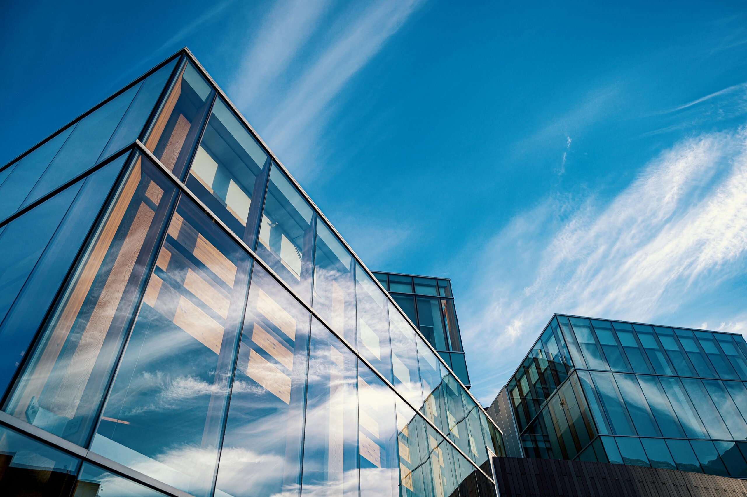 découvrez notre bureau d'étude spécialisé en solutions photovoltaïques, offrant des analyses personnalisées et des conseils d'experts pour optimiser votre projet solaire. transformez l'énergie du soleil en économies durables grâce à nos services adaptés à vos besoins.