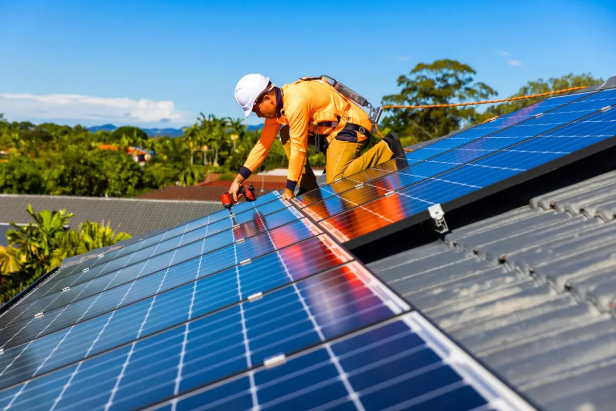 découvrez comment choisir le meilleur panneau photovoltaïque adapté à vos besoins énergétiques. comparez les technologies, l'efficacité et les prix pour investir dans une énergie durable et réduire votre facture d'électricité.