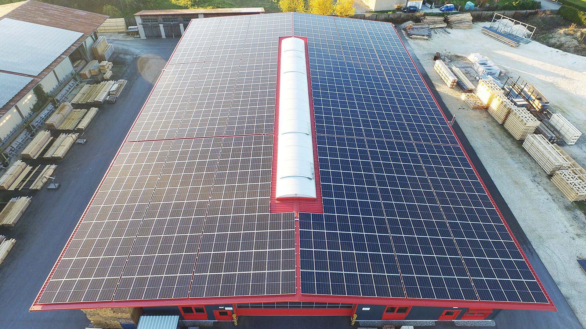 découvrez les défis liés à l'utilisation des panneaux photovoltaïques, de leur efficacité énergétique à leur impact environnemental. apprenez comment surmonter les obstacles pour maximiser les avantages de l'énergie solaire.