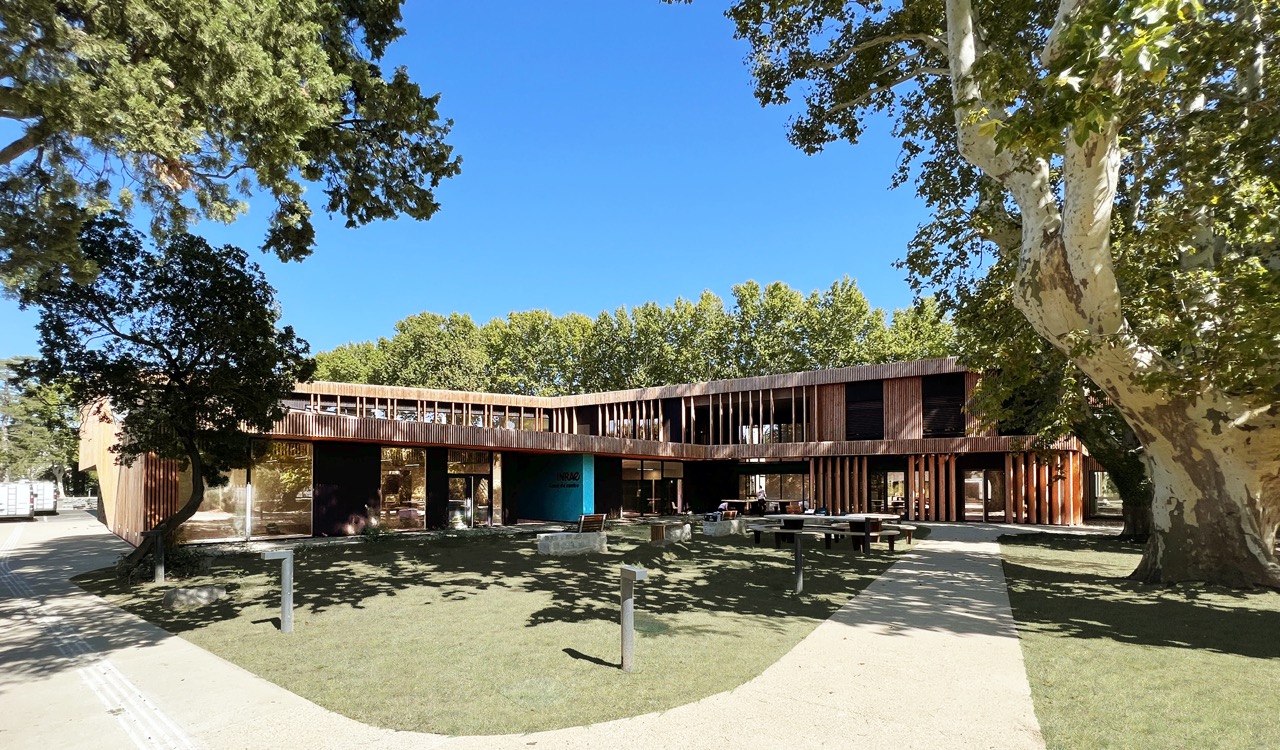 découvrez nos solutions d'isolateurs écologiques à avignon, conçues pour améliorer votre confort tout en respectant l'environnement. optez pour une isolation durable et performante qui réduit votre empreinte carbone.