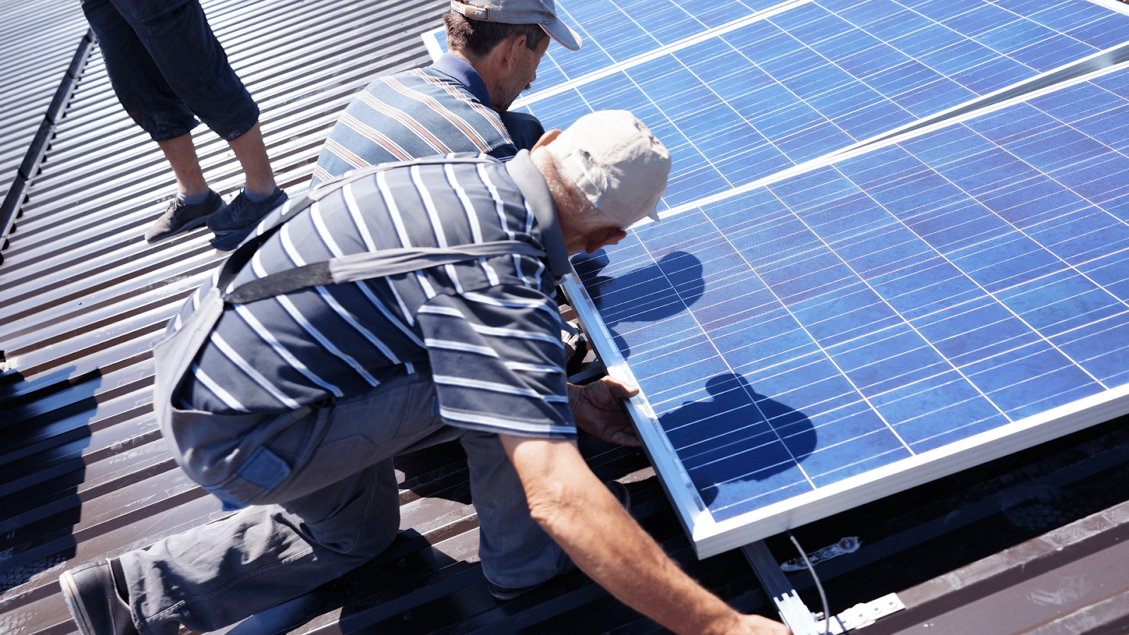 découvrez les astuces essentielles pour éviter les pièges liés aux subventions photovoltaïques. profitez pleinement de votre projet d'énergie solaire sans mauvaises surprises grâce à nos conseils d'experts.