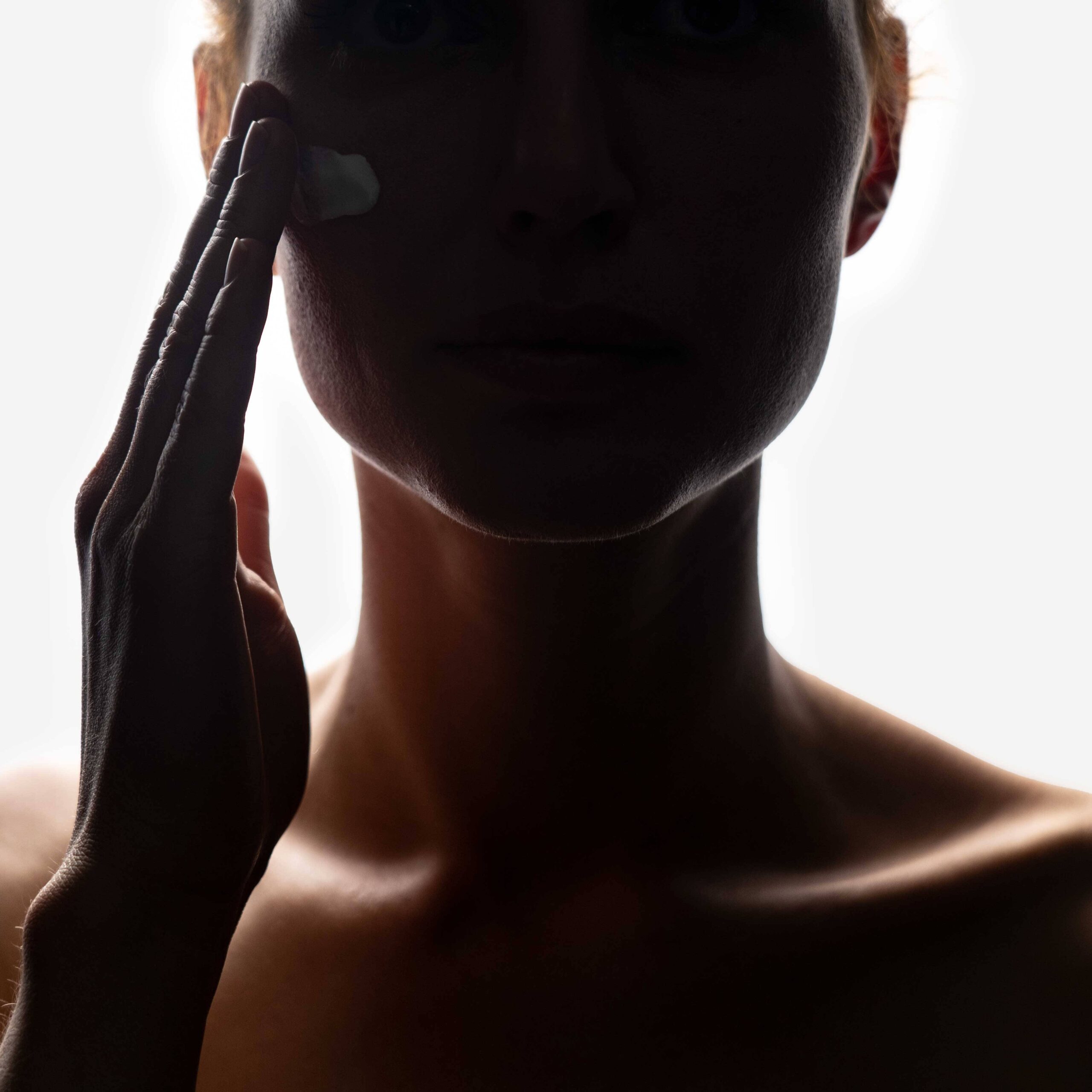 découvrez l'impact inspirant d'une personne solaire sur son entourage. apprenez comment leur énergie positive et leur optimisme transforment les relations, stimulent la motivation et créent une ambiance joyeuse. plongez dans l'univers fascinant de ceux qui illuminent notre quotidien.