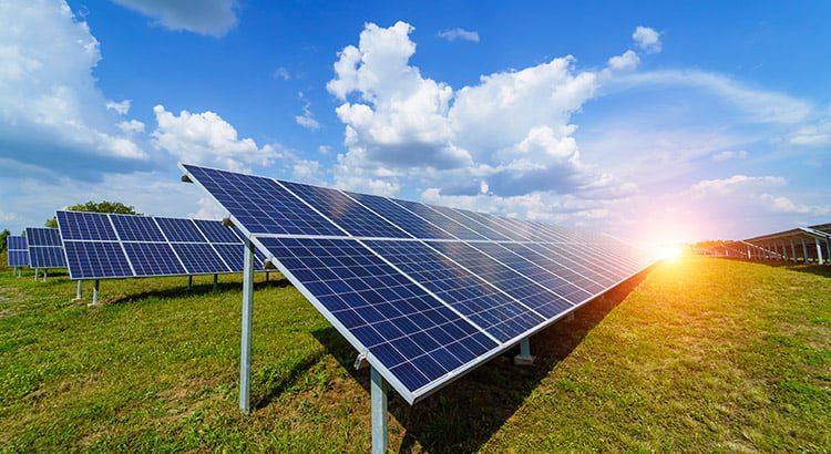 découvrez les innovations révolutionnaires dans le domaine des panneaux photovoltaïques. améliorez votre efficacité énergétique et réduisez votre empreinte carbone grâce aux dernières avancées technologiques qui optimisent la production d'énergie solaire.