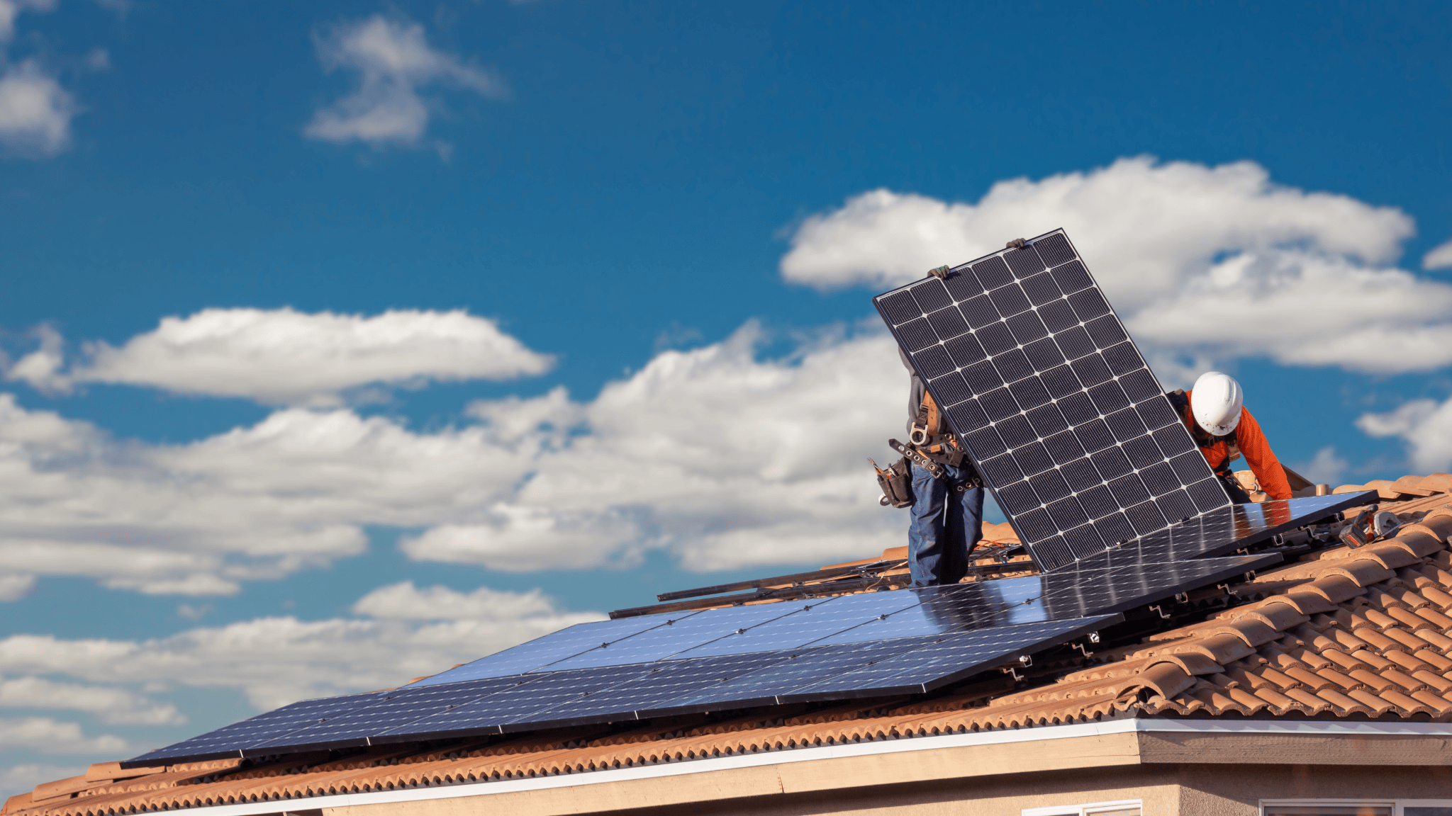 découvrez comment investir dans les panneaux photovoltaïques pour réduire vos factures d'électricité tout en contribuant à la transition énergétique. explorez les avantages, les aides financières disponibles et les meilleures pratiques pour rentabiliser votre investissement durable.