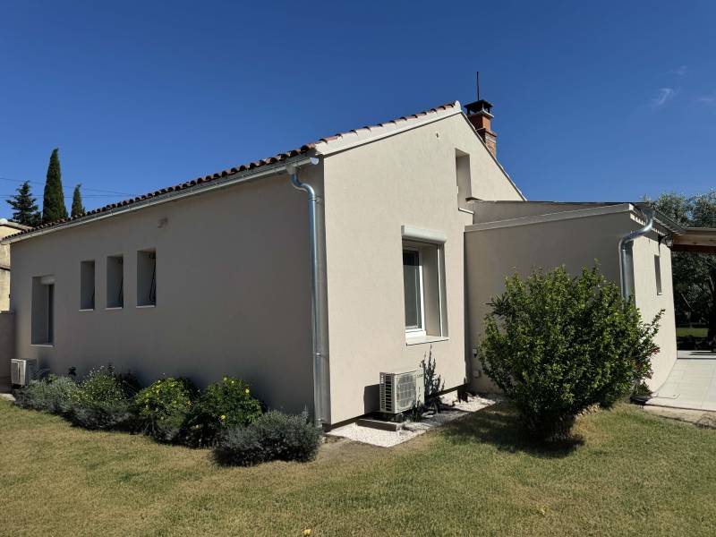 découvrez notre isolateur durable à avignon, conçu pour améliorer l'efficacité énergétique de votre maison tout en respectant l'environnement. optez pour une solution écologique et performante qui réduit vos factures d'énergie et augmente le confort de votre intérieur.