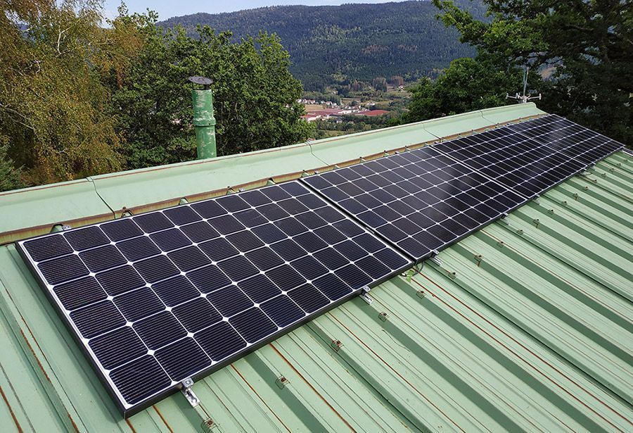 découvrez notre kit de fixation pour panneaux solaires adaptés aux bacs aciers, offrant une installation simple et sécurisée. optimisez votre production d'énergie renouvelable avec notre solution robuste et durable, idéale pour tous vos projets de toiture.
