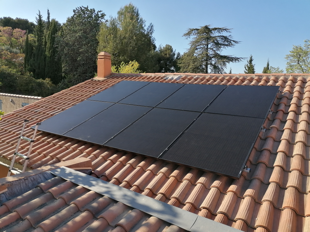 découvrez comment un panneau solaire 220v peut transformer votre consommation d'énergie en une solution rentable et écologique. profitez d'économies sur vos factures tout en contribuant à la préservation de l'environnement grâce à cette technologie durable.