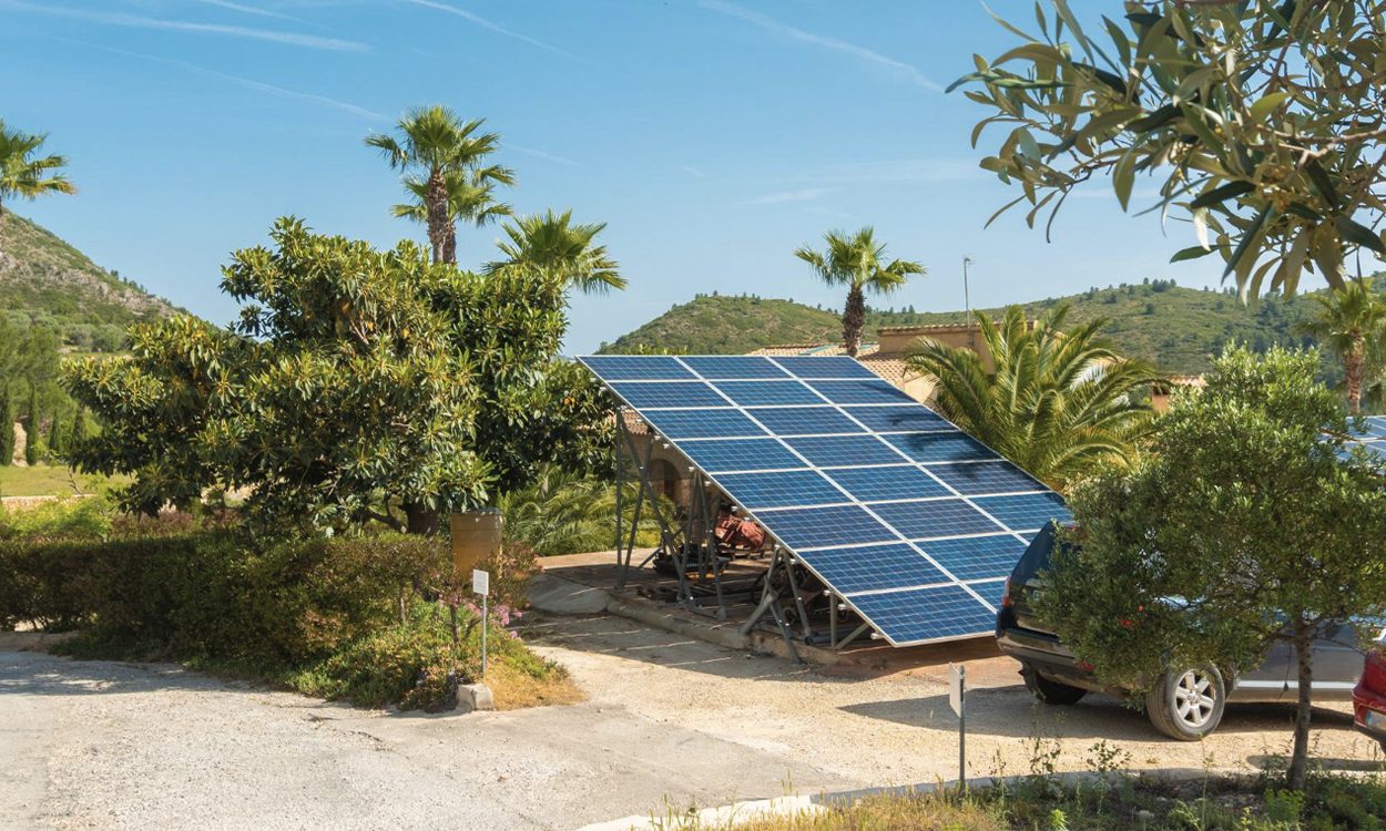 découvrez comment un panneau solaire jardin peut transformer votre espace extérieur en une oasis écologique tout en réduisant votre facture d'électricité. profitez d'une énergie renouvelable et faites le choix durable pour votre maison !