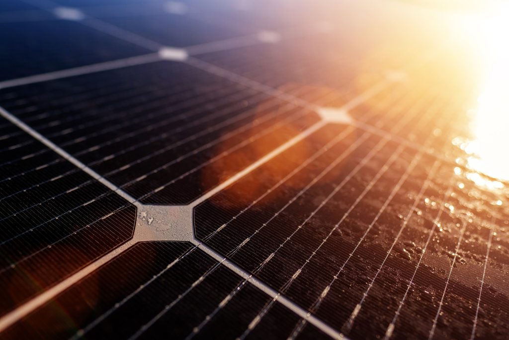 découvrez les enjeux des panneaux photovoltaïques, une solution d'énergie renouvelable essentielle pour la transition écologique. explorez leur impact sur l'environnement, leur rentabilité, ainsi que les défis et opportunités qu'ils représentent pour les particuliers et les entreprises.