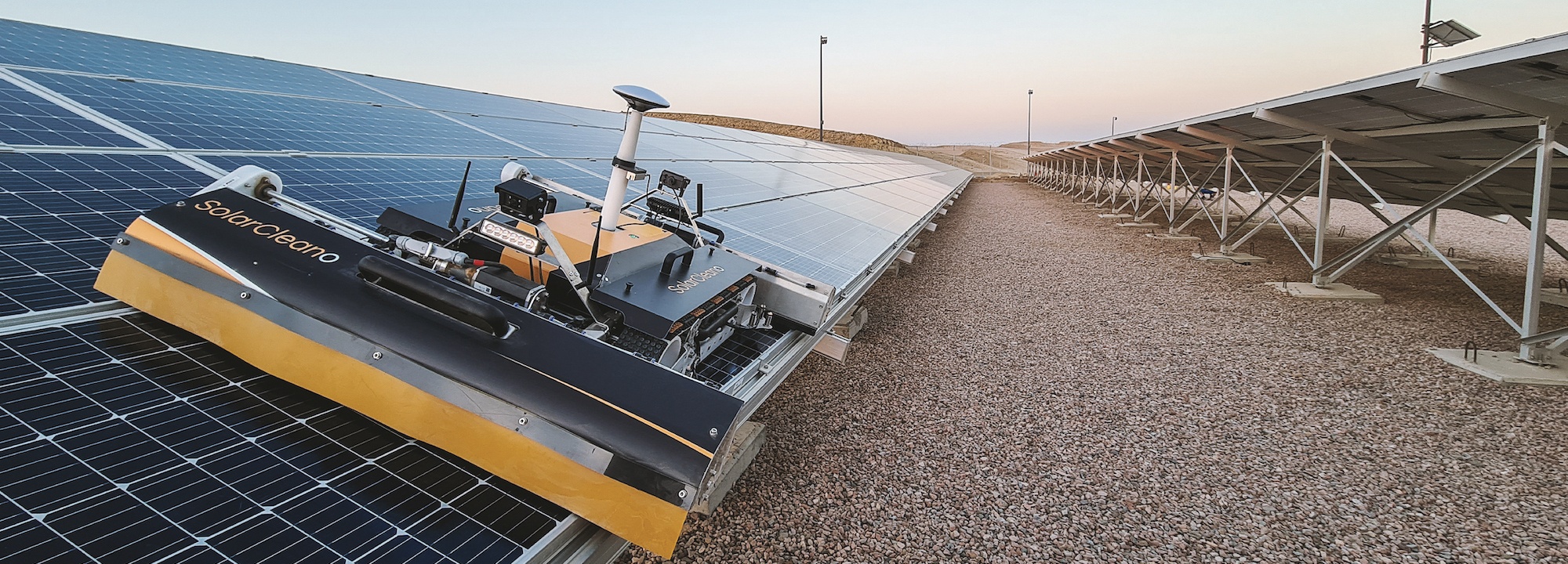 découvrez comment l'entretien minimal des panneaux solaires peut optimiser leur performance et prolonger leur durée de vie. boostez l'efficacité de votre installation tout en réduisant vos efforts d'entretien.