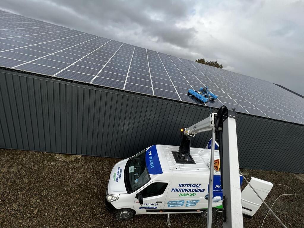 découvrez nos solutions de panneaux solaires en loire-atlantique pour une énergie propre et renouvelable. profitez d'une installation sur mesure, de conseils spécialisés et d'un accompagnement professionnel pour réduire votre empreinte carbone et réaliser des économies sur vos factures d'énergie.