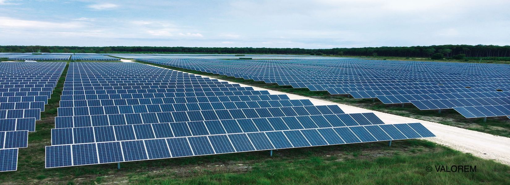 découvrez les meilleures solutions de panneaux solaires dans le loiret. profitez d'énergies renouvelables pour réduire vos factures et contribuer à un avenir durable. contactez-nous pour une installation sur mesure et des conseils professionnels.