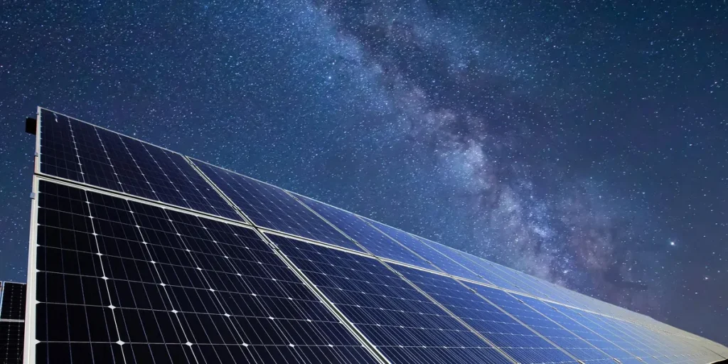 découvrez comment les panneaux solaires fonctionnent la nuit grâce à des solutions innovantes et à l'énergie stockée. apprenez à maximiser votre énergie solaire 24h/24 avec des technologies avancées et des conseils pratiques.