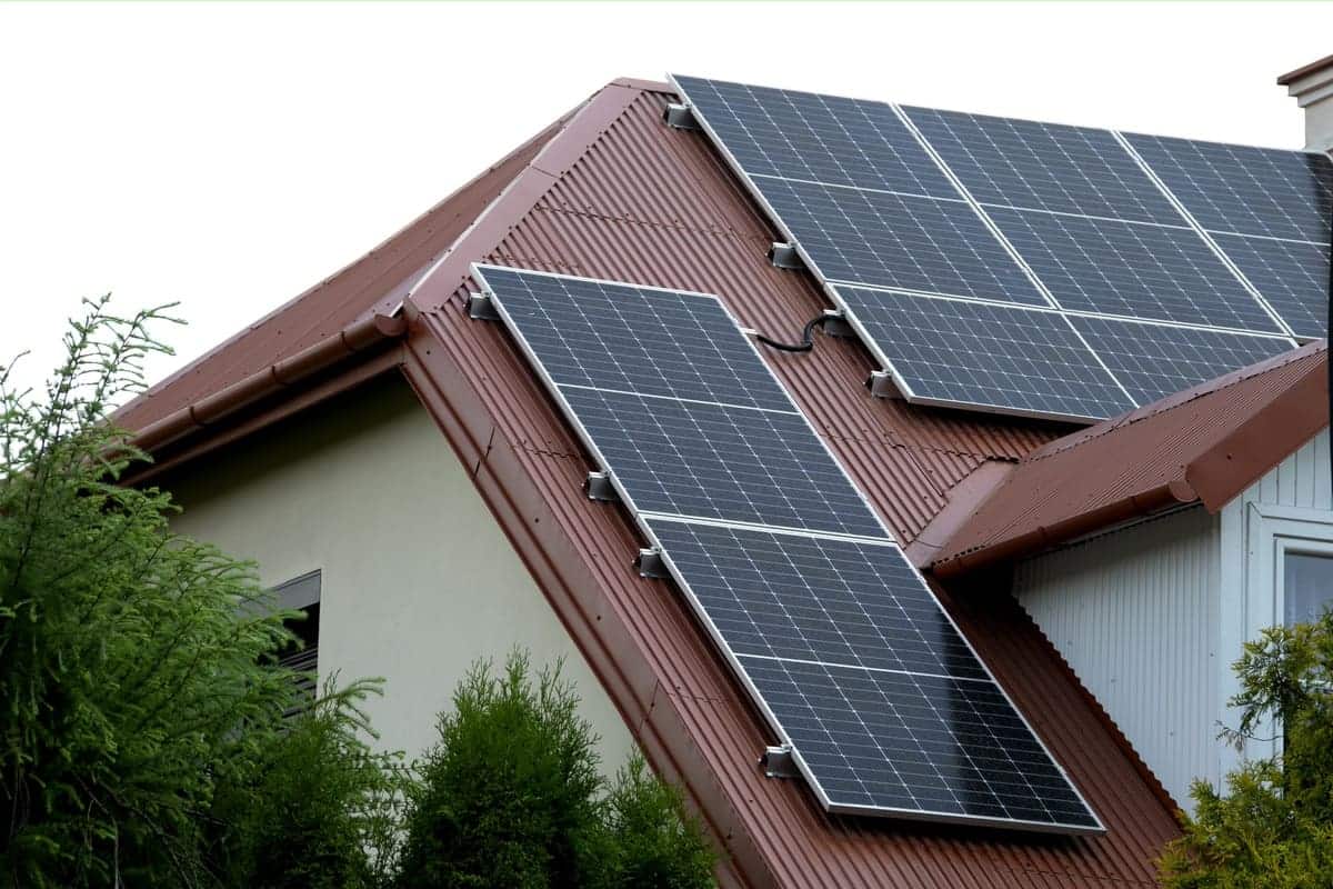 découvrez les avantages des panneaux solaires à onduleur intégré. optimisez votre production d'énergie, simplifiez l'installation et réduisez les coûts d'entretien tout en contribuant à un avenir durable.