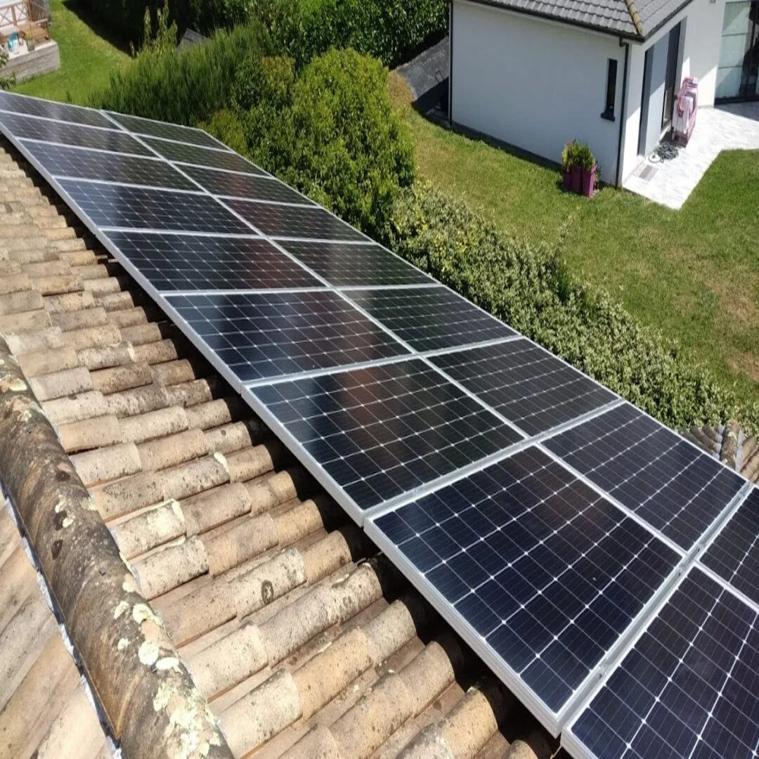 découvrez les avantages d'un système photovoltaïque de 9 kw rentable : une solution énergétique durable qui réduit vos factures d'électricité tout en respectant l'environnement. optimisez votre investissement grâce à une technologie performante et un retour sur investissement rapide.