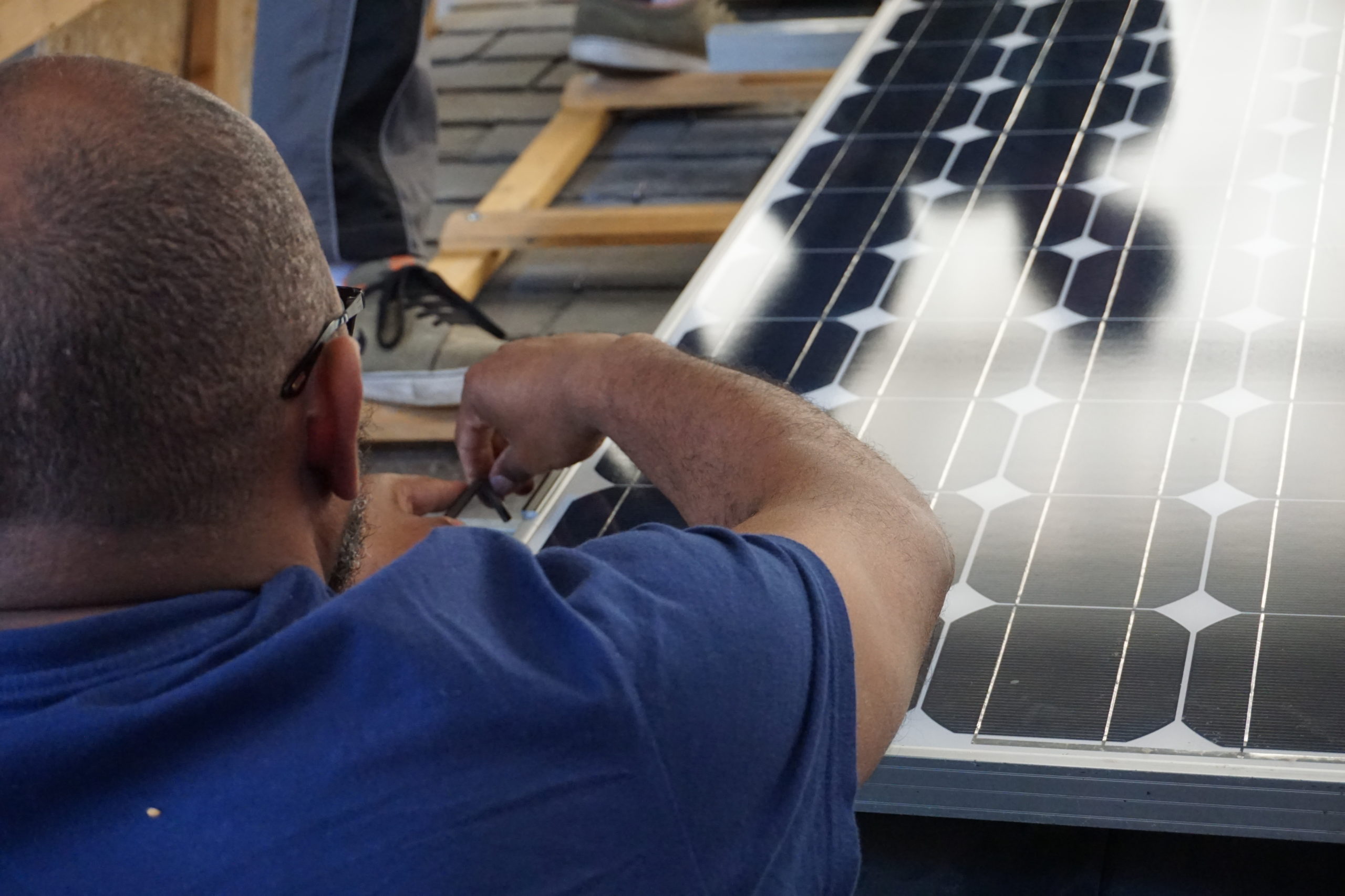 découvrez nos programmes photovoltaïques innovants conçus pour optimiser votre production d'énergie solaire. bénéficiez d'une transition énergétique durable et économisez sur vos factures d'électricité grâce à des solutions adaptées à vos besoins.