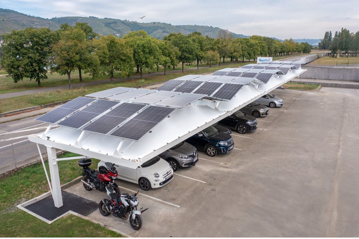 découvrez comment les entreprises peuvent tirer parti des avantages des panneaux photovoltaïques. réduction des coûts énergétiques, bénéfices fiscaux et impact écologique positif sont au rendez-vous grâce à l'énergie solaire. informez-vous sur les solutions adaptées à votre entreprise et engagez-vous vers un avenir durable.