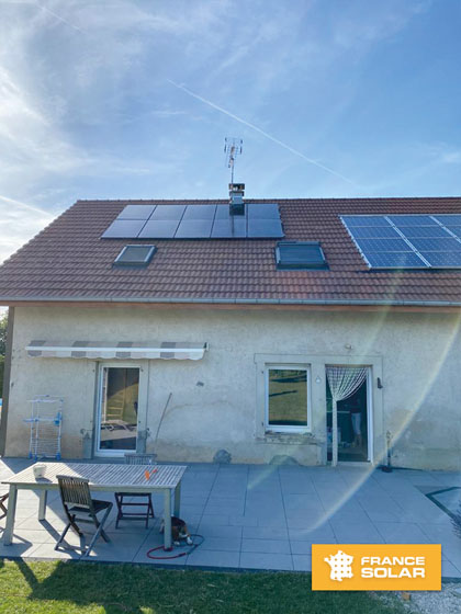 découvrez notre guide complet sur les avis concernant les panneaux photovoltaïques. informez-vous sur les avantages, les inconvénients et les retours d'expérience des utilisateurs pour prendre une décision éclairée sur l'installation de panneaux solaires.