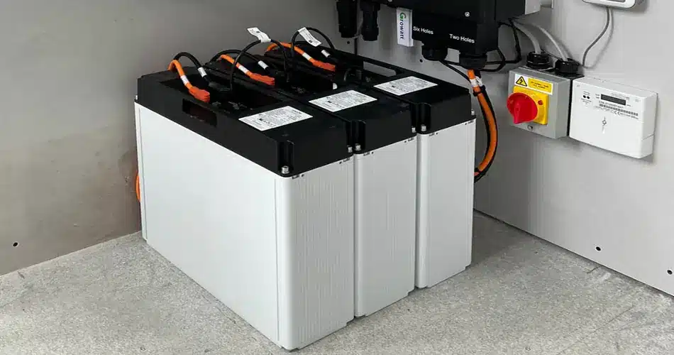 découvrez notre gamme de batteries solaires performantes et durables, idéales pour stocker l'énergie renouvelable et alimenter vos appareils en toute autonomie. optez pour une solution écologique et économique pour vos besoins énergétiques.