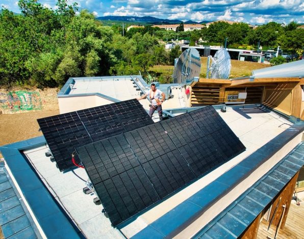 découvrez notre guide complet pour choisir les panneaux solaires adaptés à vos besoins. explorez les critères essentiels, les différents types de panneaux et les avantages de l'énergie solaire pour faire un choix éclairé.