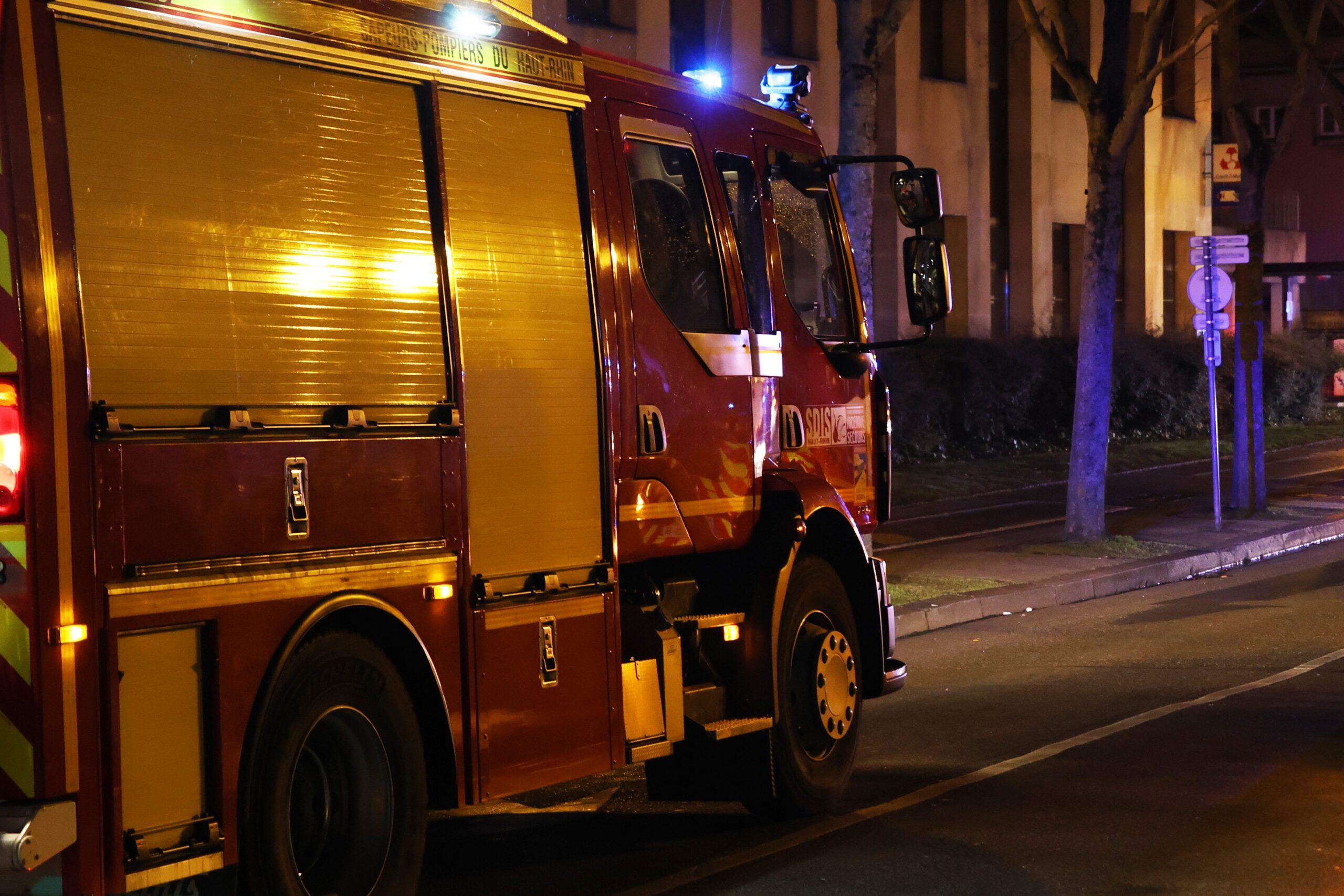 découvrez les dernières informations sur l'incendie survenu à quimper. restez informé des événements, des mesures de sécurité et des actions entreprises pour faire face à cette situation d'urgence.