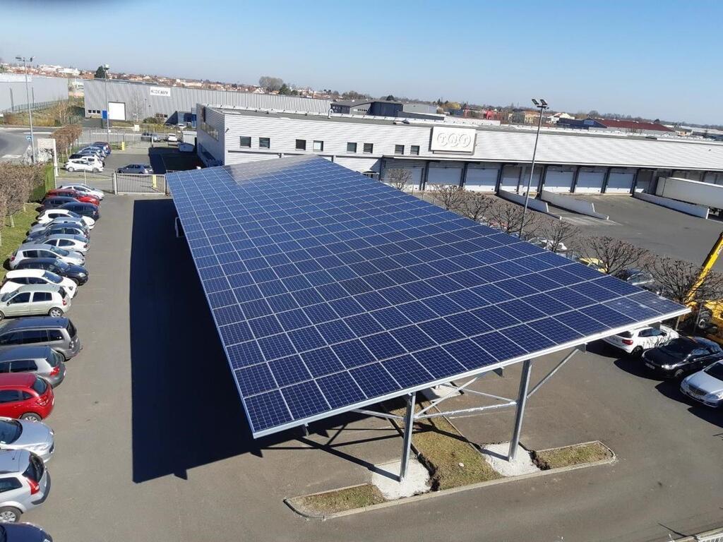 découvrez les ombrières photovoltaïques quessoy, une solution innovante pour optimiser l'espace tout en produisant de l'énergie solaire. alliez confort et écologie avec des infrastructures modernes qui protègent vos véhicules et réduisent votre empreinte carbone.