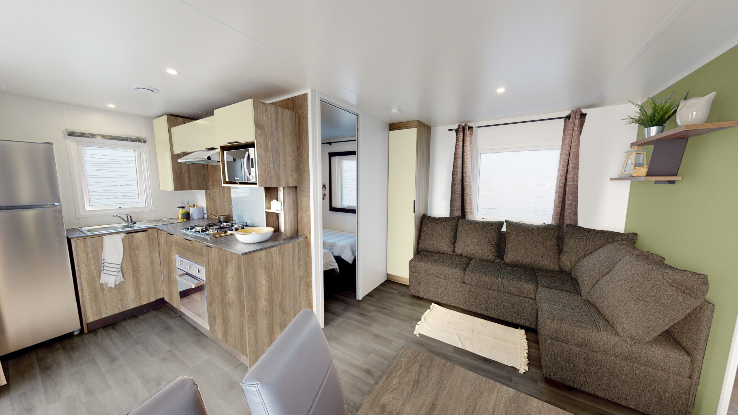 découvrez comment optimiser l'énergie de votre mobile home avec nos panneaux solaires spécifiques. écologiques, efficaces et faciles à installer, ils vous permettent de profiter d'une autonomie énergétique tout en réduisant vos factures. transformez votre expérience de vie en plein air grâce à des solutions solaires innovantes.