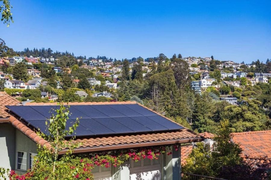 découvrez les avantages des panneaux photovoltaïques et pourquoi ils représentent une option intéressante pour produire une énergie renouvelable et économique. informez-vous sur leur fonctionnement, leur installation et les aides disponibles pour rentabiliser votre investissement.