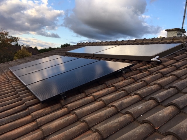 découvrez nos panneaux photovoltaïques puissants, conçus pour maximiser la production d'énergie solaire et réduire vos factures d'électricité. optez pour une solution durable et performante qui contribue à la protection de l'environnement.