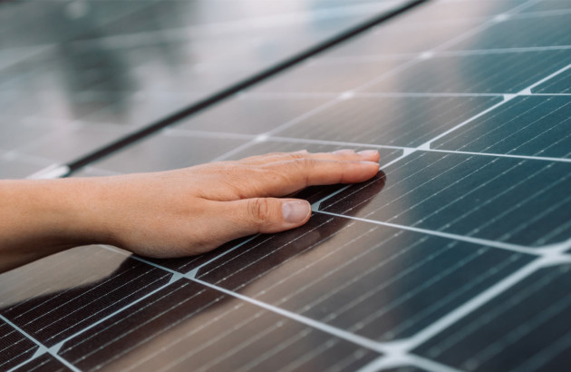 découvrez les avantages des panneaux solaires pour votre maison : économie d'énergie, respect de l'environnement et réduction des factures. informez-vous sur les différents types de panneaux photovoltaïques et leur installation pour un avenir énergétique durable.