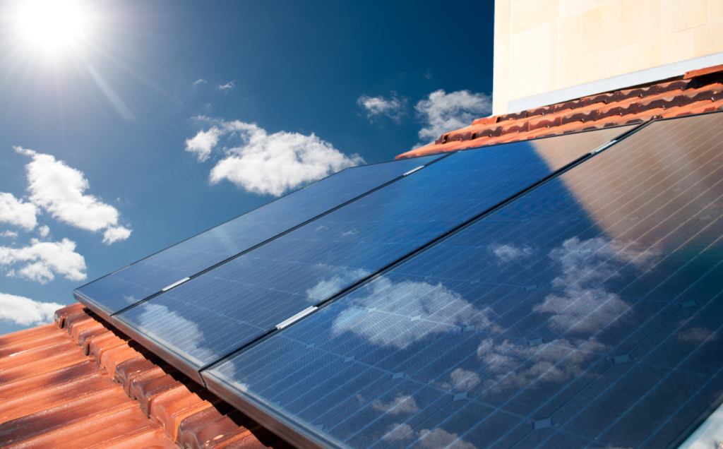 découvrez les avantages des panneaux solaires pour votre maison ou entreprise. économisez sur vos factures d'énergie, réduisez votre empreinte carbone et profitez des énergies renouvelables avec des solutions adaptées à vos besoins. optez pour une énergie propre et durable dès aujourd'hui!