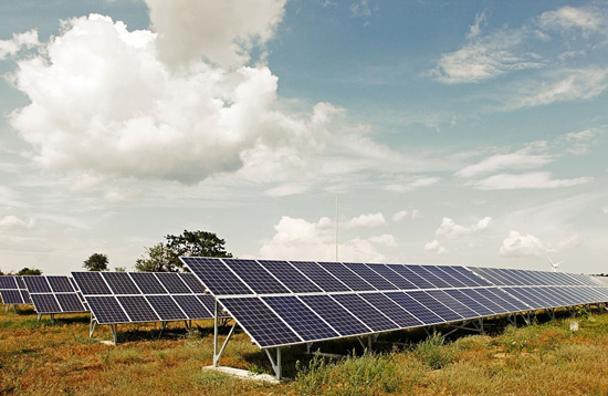 découvrez les avantages du photovoltaïque en tunisie : une solution énergétique durable et écologique. explorez les dernières innovations, les incitations gouvernementales et les projets en cours pour un avenir énergétique plus vert.