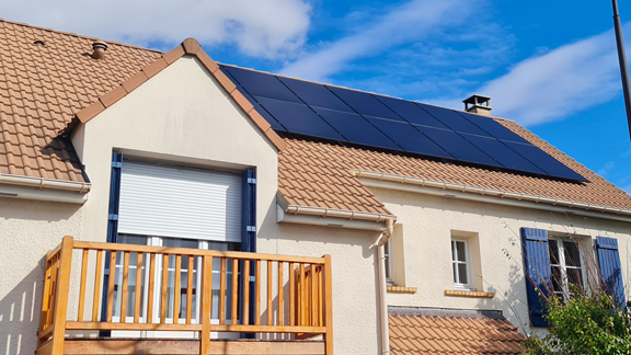 découvrez les prix de l'installation d'une centrale solaire de 6 kwc. profitez d'informations détaillées sur les coûts, les aides disponibles et les avantages de passer à l'énergie solaire pour réduire vos factures d'électricité et diminuer votre empreinte carbone.