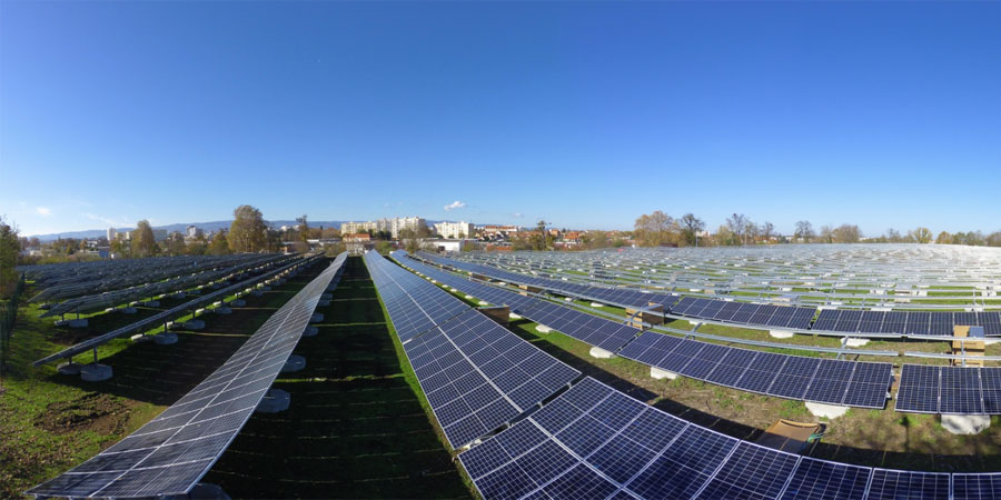 découvrez comment un projet photovoltaïque peut transformer votre production d'énergie. profitez des avantages des panneaux solaires, réduisez votre empreinte carbone et participez à la transition énergétique. informez-vous sur les étapes de mise en œuvre et les bénéfices économiques associés à l'énergie solaire.