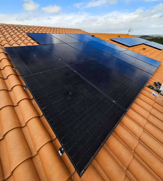 découvrez comment les résidents de la gironde profitent des panneaux solaires pour réduire leur facture d'énergie et contribuer à une planète plus verte. informez-vous sur les initiatives locales, les aides financières disponibles et les avantages des énergies renouvelables dans votre région.