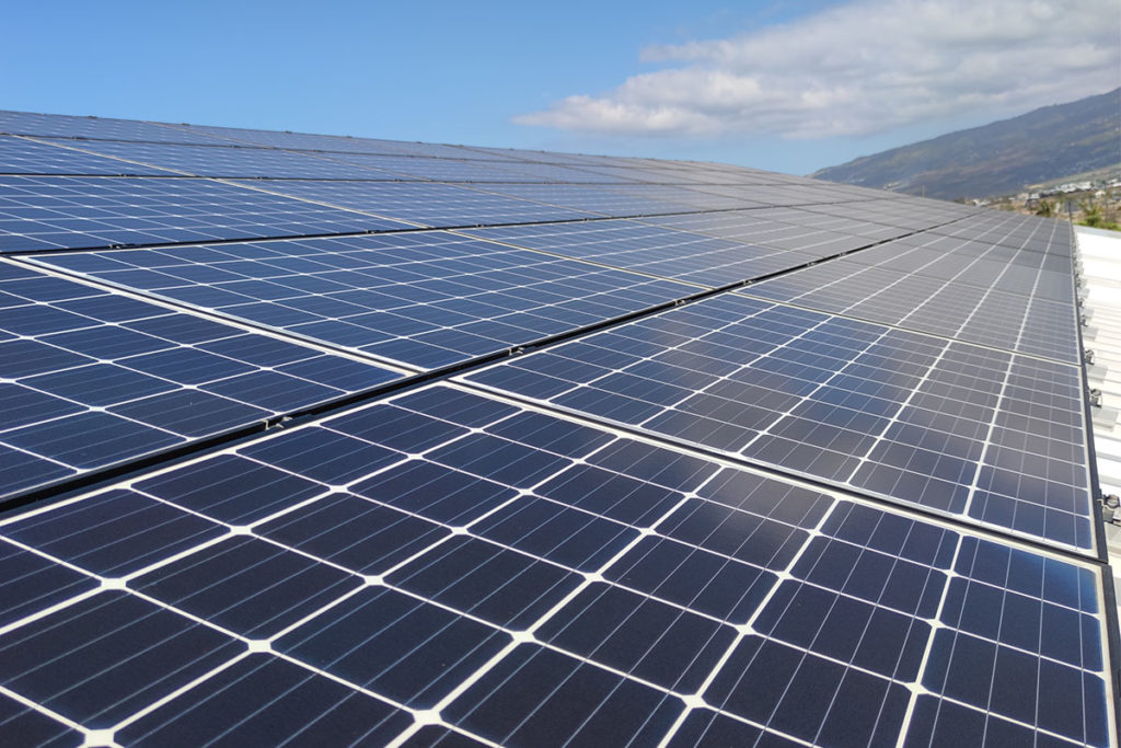 participez à notre réunion sur les panneaux solaires et découvrez les dernières tendances, technologies et opportunités dans le secteur de l'énergie renouvelable. rejoignez-nous pour échanger des idées et planifier un avenir énergétique durable.