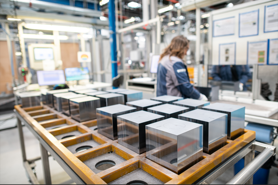 découvrez l'usine photowatt, un acteur majeur dans la production de panneaux photovoltaïques en france, engagé dans l'innovation et la transition énergétique. explorez nos technologies de pointe et notre savoir-faire pour des solutions énergétiques durables et accessibles.