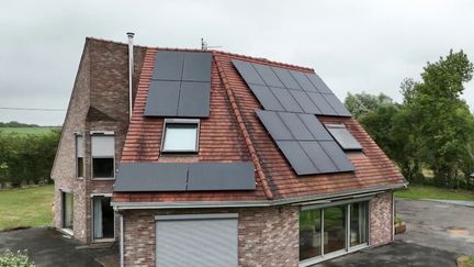 découvrez les aides disponibles pour l'installation et l'entretien de panneaux solaires. informez-vous sur les subventions, crédits d'impôt et autres dispositifs pour rendre votre projet plus accessible et profitable.