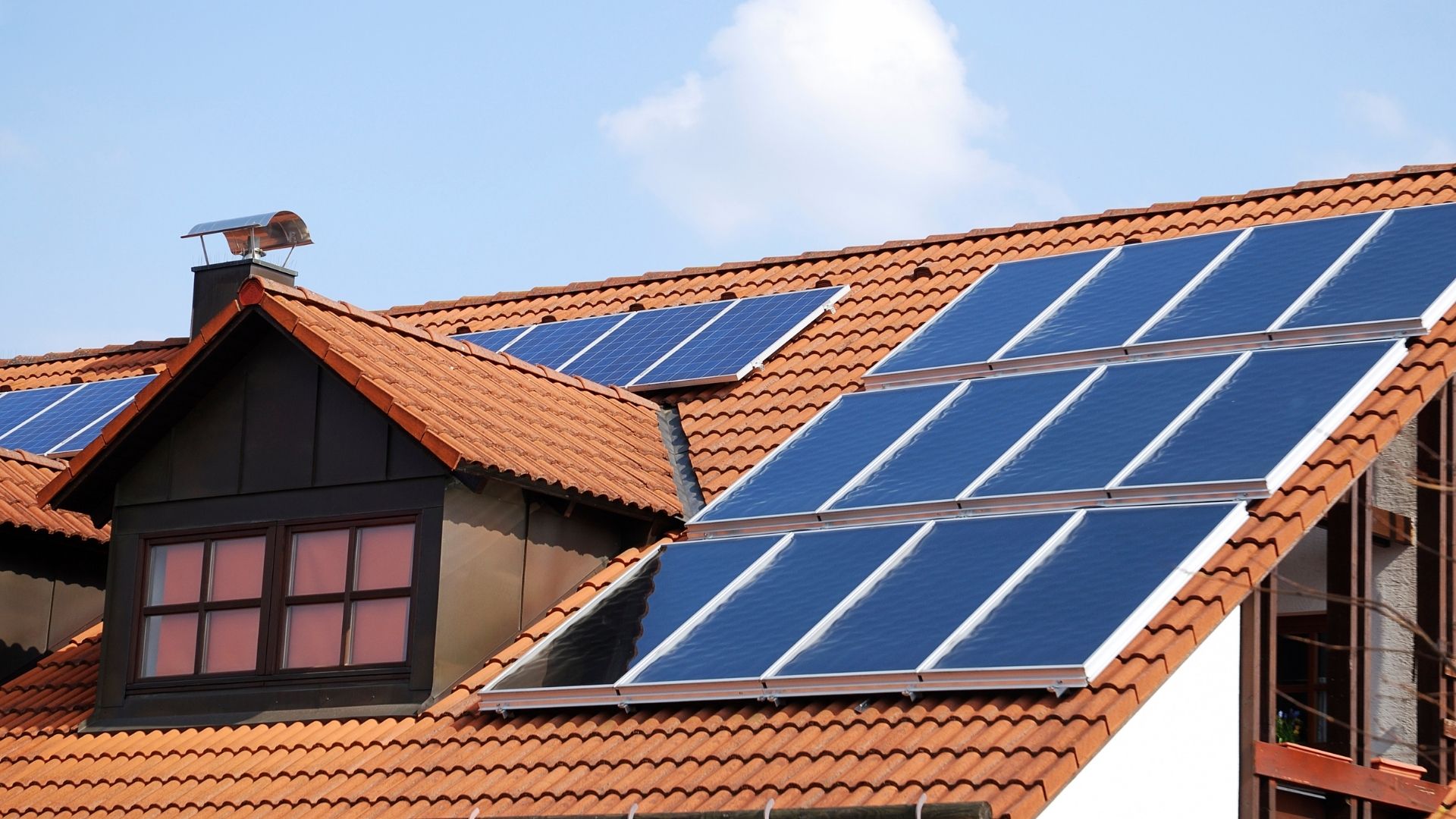 découvrez les nombreux avantages des panneaux solaires 300w : efficacité énergétique, réduction des factures d'électricité, impact environnemental positif et retour sur investissement rapide. optez pour une énergie renouvelable et faites un geste pour la planète tout en réalisant des économies.