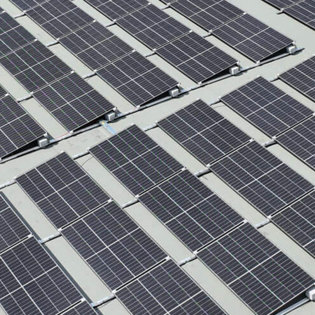 découvrez les avantages des panneaux solaires 380v pour votre entreprise : réduction des factures d'énergie, bénéfice d'une énergie renouvelable et éco-responsable, ainsi qu'une valorisation de votre image de marque. optez pour une solution durable et rentable !