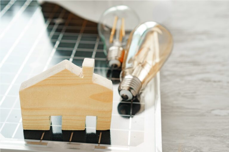 découvrez les avantages des panneaux solaires miniatures : une solution écologique et économique pour produire de l'énergie renouvelable à petite échelle, idéale pour les projets domestiques et les applications mobiles.