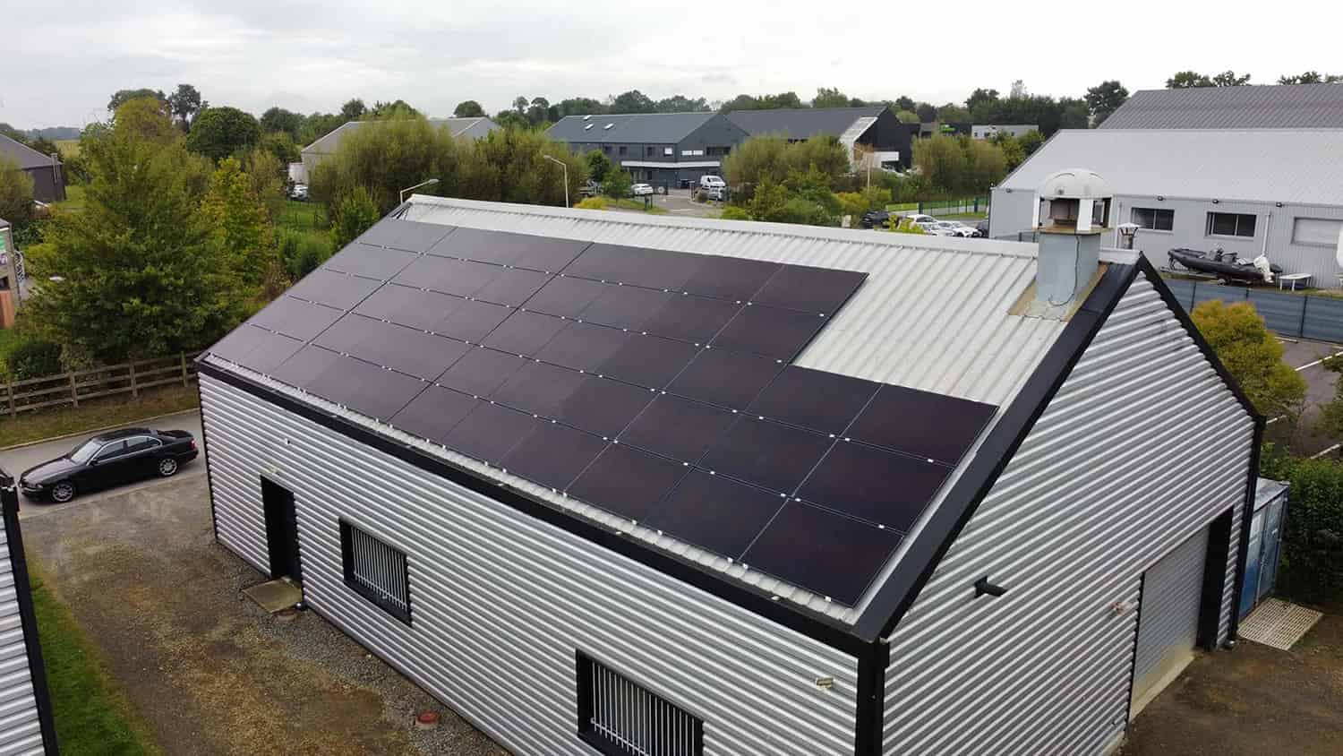 découvrez l'avenir prometteur des panneaux photovoltaïques : innovations, technologies émergentes et impacts environnementaux. apprenez comment ces solutions énergétiques renouvelables transforment notre façon de produire de l'électricité et participent à la transition énergétique.