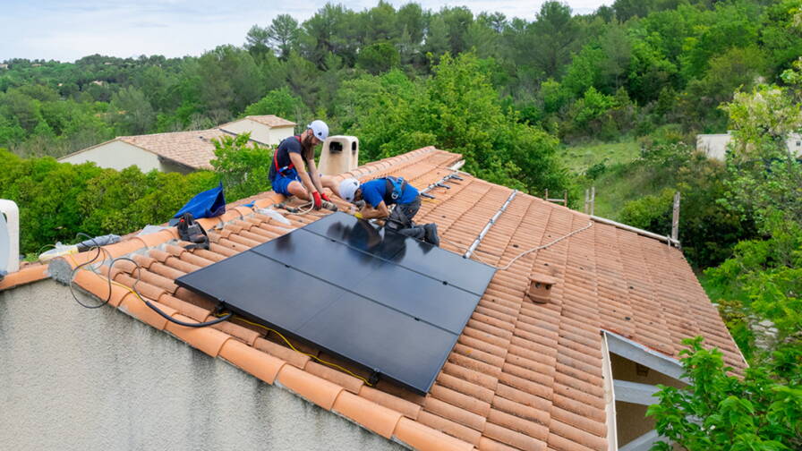 découvrez l'avenir des panneaux photovoltaïques : innovations technologiques, tendances du marché et impact sur l'énergie durable. informez-vous sur les solutions énergétiques de demain et comment elles peuvent transformer votre consommation et contribuer à la transition énergétique.