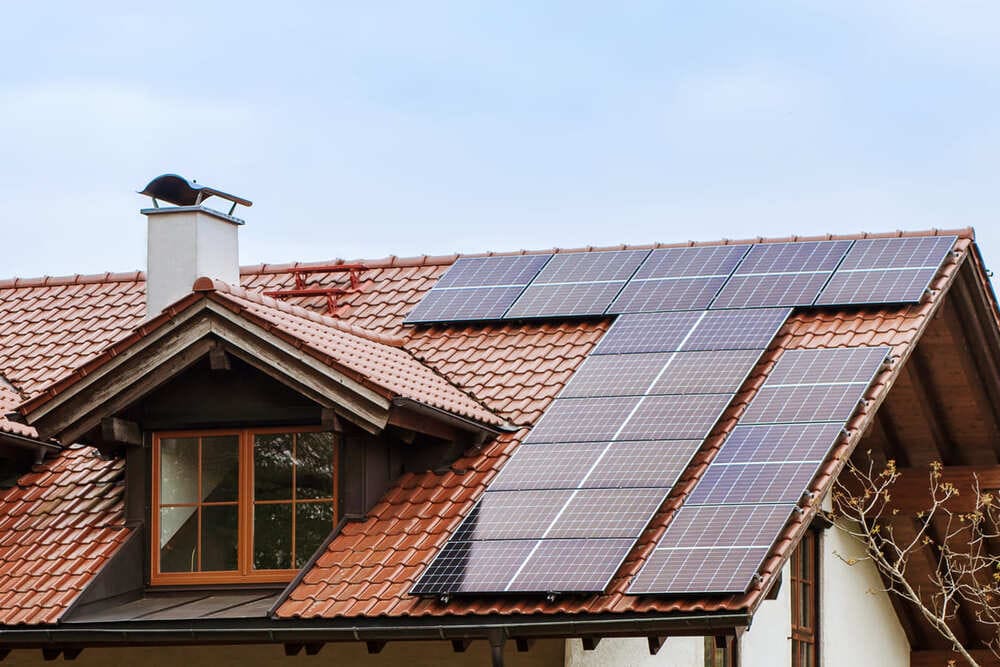 découvrez des avis détaillés sur les panneaux solaires pour vous aider à choisir la meilleure option pour votre maison. comparez les performances, les prix et les avis des utilisateurs afin de maximiser votre investissement énergétique et d'adopter une solution écologique.