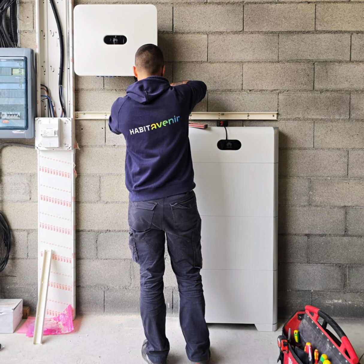 découvrez les nombreux avantages des batteries solaires : respectueuses de l'environnement, économiques et idéales pour un stockage d'énergie durable. optimisez votre consommation d'énergie et réduisez vos factures grâce à cette solution innovante.