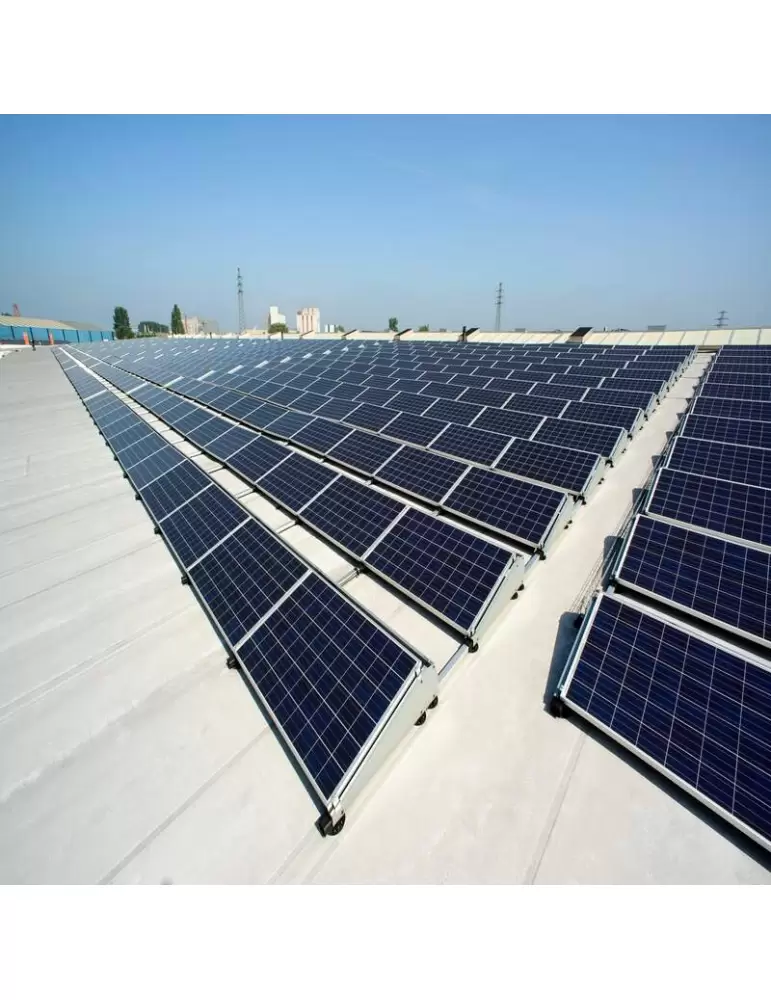 découvrez le coût des panneaux solaires pour toits plats et comment investir dans une énergie renouvelable rentable. obtenez des informations sur les avantages, les aides financières et les estimations de prix pour maximiser votre projet solaire.