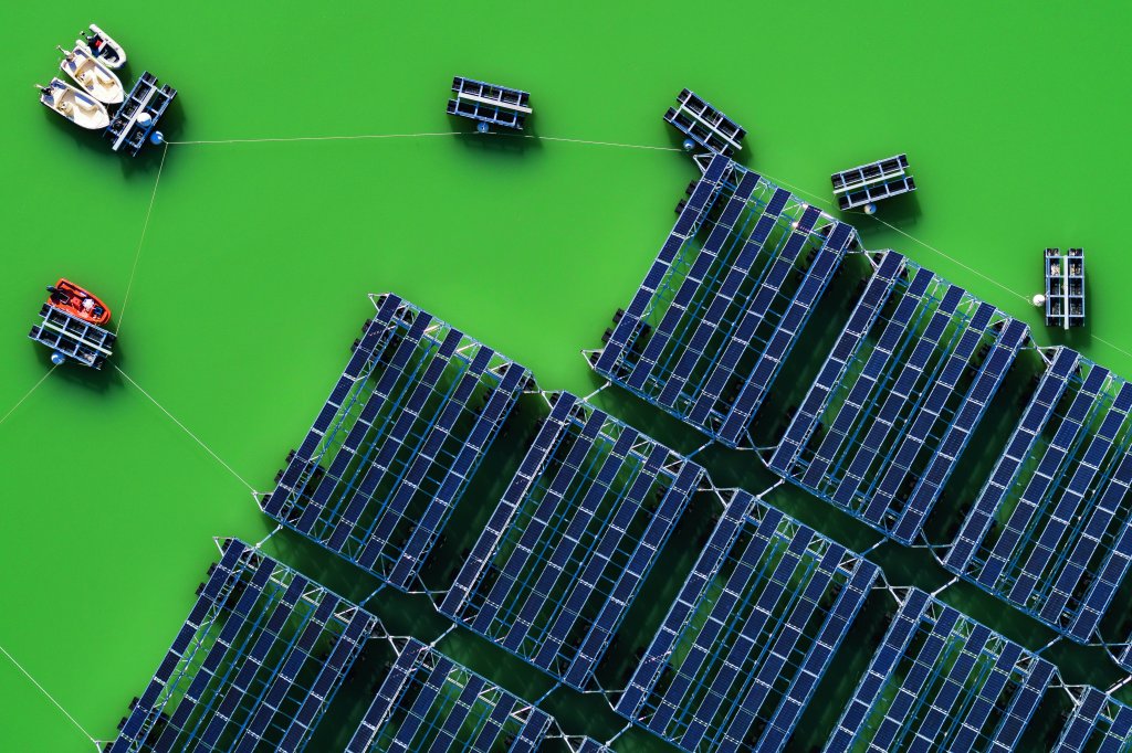 découvrez les principaux défis environnementaux liés aux panneaux photovoltaïques, de la fabrication à l'élimination. informez-vous sur les impacts écologiques et les solutions durables pour un avenir énergétique plus vert.